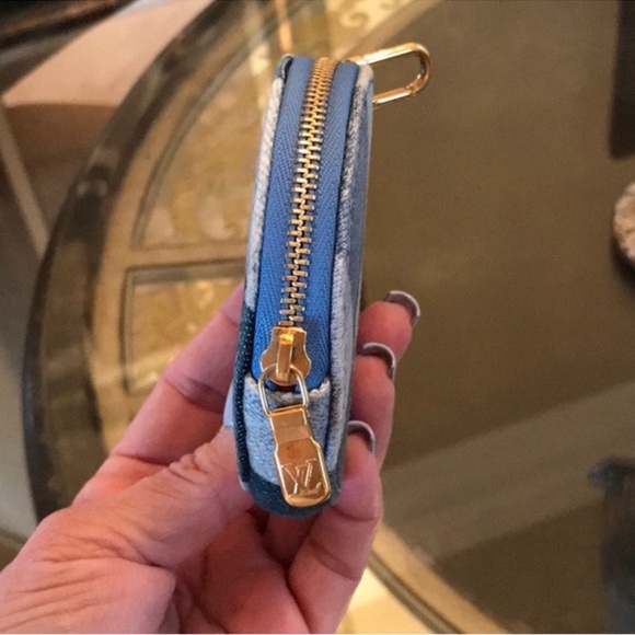 Exquisite Louis Vuitton Round Denim Patchwork Bag Charm Keychain Coin Pouch - Picture 11 of 17